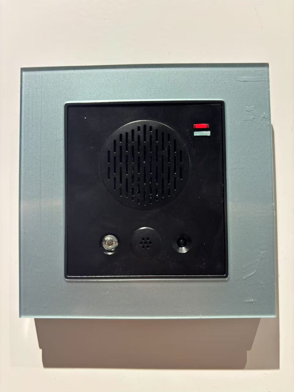 BLE Smart Zero-Live Voice Mini Hub